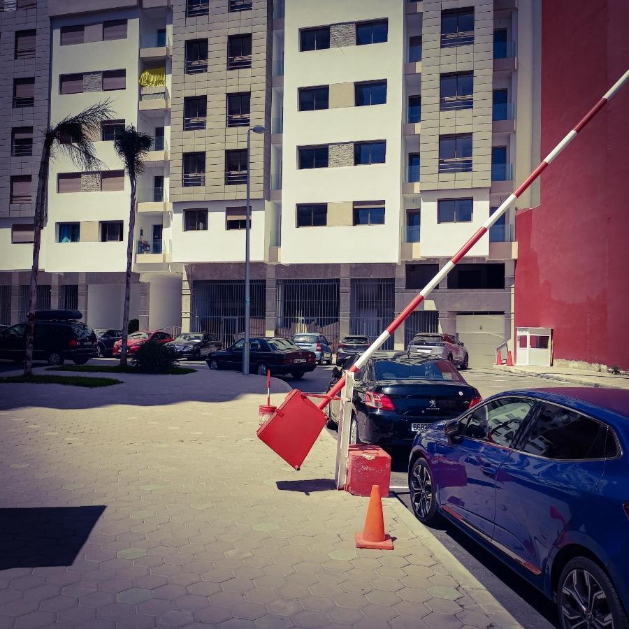 Super Apartement Totalement Neuf A Cote De Marjane Avec La Climatisation Et Wifi Tanger Exteriér fotografie